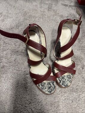 Vintage Colin Stuart Women’s Strappy Sandals with Snakeskin Accent